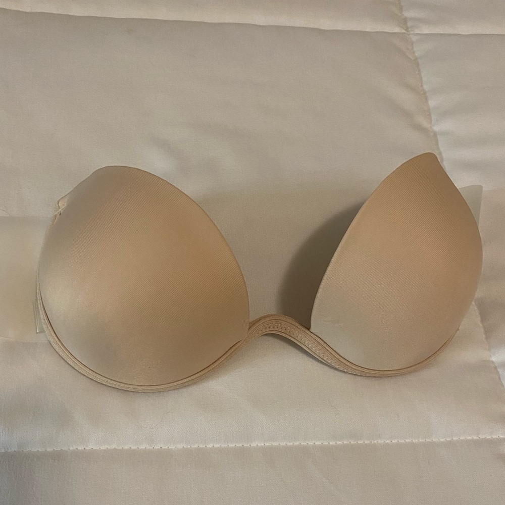Strapless Backless bra